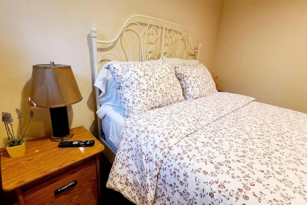 Spacious And Bright Unit With Natural Light. ピカリング エクステリア 写真